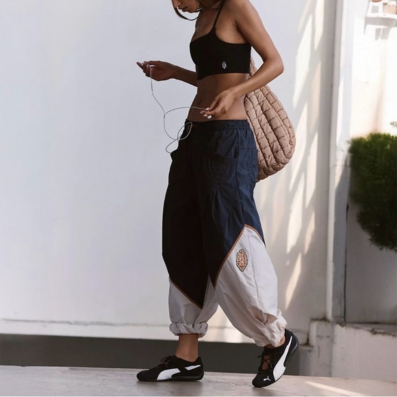 free people movement Pants - Free People Movement Womens Free Flow Joggers Sz Medium Black Combo